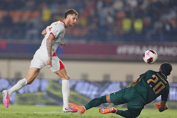 Chuyên gia: “Trình độ cầu thủ nhập tịch không bằng Quang Hải, Hai Long”