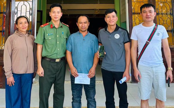 Chuyển khoản nhầm 620 triệu đồng, 3 người đi mua cau được trả lại tiền
