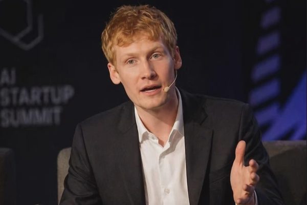 Chuyện lập nghiệp của thần đồng Gen Z khiến Elon Musk chi 60 tỷ USD