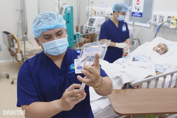 Chuyện nghề điều dưỡng và hành trình tận tâm chăm sóc người bệnh