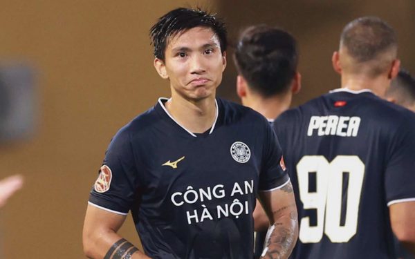 CLB Công An Hà Nội khó khăn thế nào khi bị FIFA cấm đăng ký cầu thủ mới?