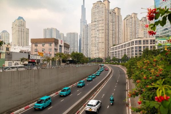 Có bằng lái, chưa có ô tô vẫn có thể bắt đầu nghề mới cùng Green SM