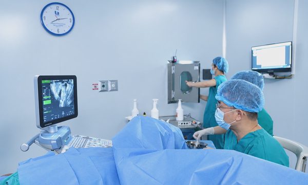 Có con sau 17 năm điều trị vô sinh thất bại