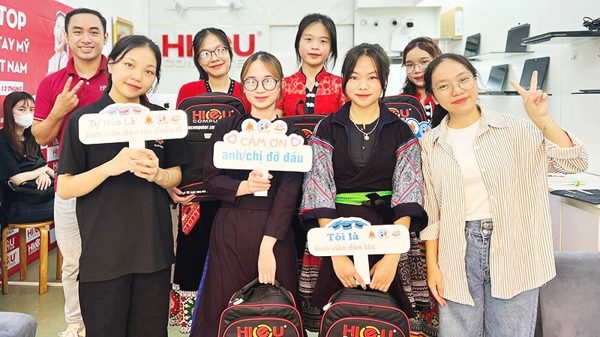 Cô gái viết tiếp giấc mơ “Được học”