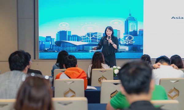 Cơ hội tìm học bổng du học Hong Kong