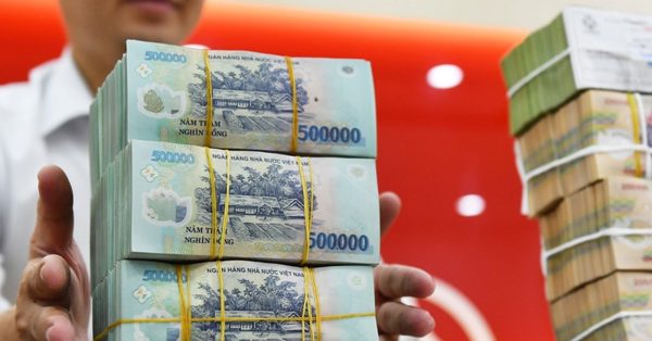 Có hơn 1 tỷ đồng nên trả nợ mua nhà, gửi tiết kiệm hay mua vàng?