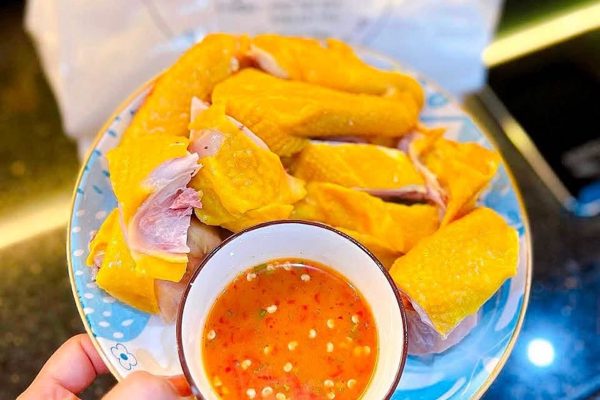 Có nên bỏ da gà, vịt khi ăn?