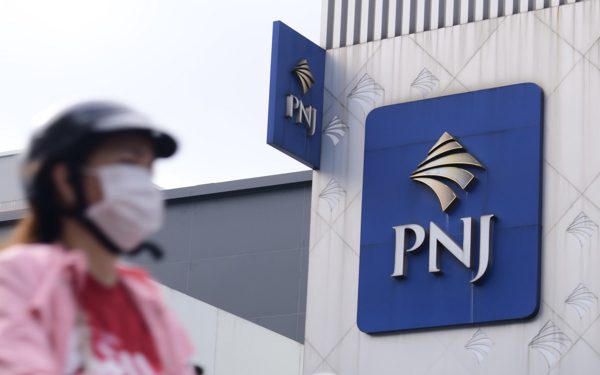 Cổ phiếu PNJ giảm kịch sàn sau thông tin dự kiến lỗ hơn 6.200 tỉ đồng