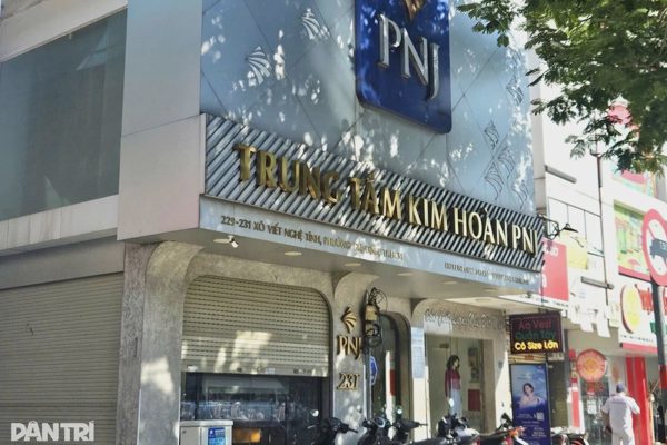 Cổ phiếu PNJ hết bị bán tháo trong ngày VN-Index mất hơn 14 điểm