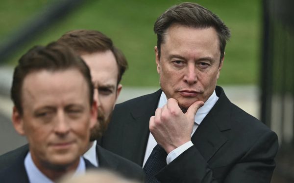 Cổ phiếu SpaceX tăng kịch nóc, Elon Musk lại là tỉ phú nghìn tỉ USD