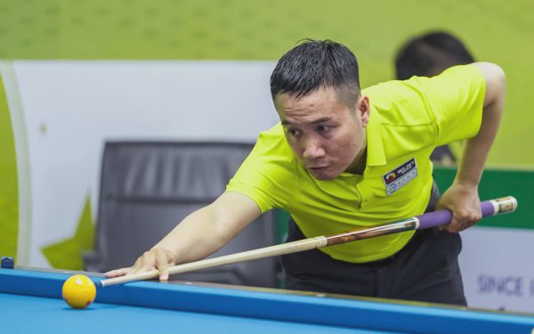 Cơ thủ vô địch 'World Cup billiards Việt Nam' nhận thưởng 70 triệu đồng
