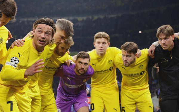 'Cơn ác mộng của các đại gia' trở lại Champions League