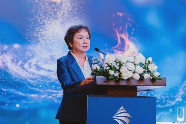 Con gái Chủ tịch PNJ bán 7 triệu cổ phiếu, thu khoảng 259 tỷ đồng