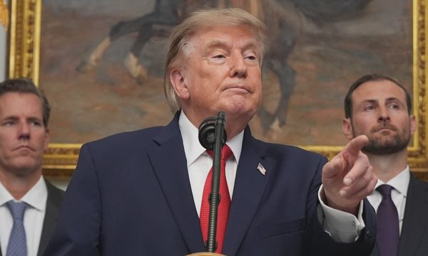 Cơn giận ông Trump trút lên đồng minh khi chiến sự Iran bế tắc
