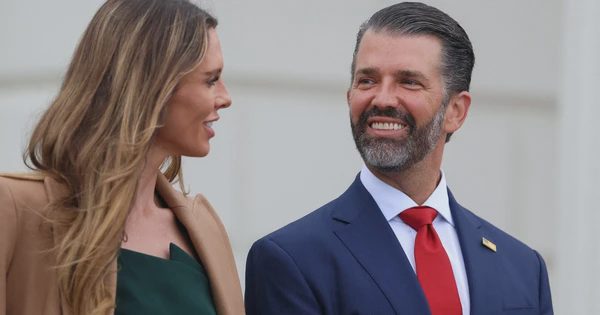Con trai ông Trump xác nhận được doanh nhân Nga tài trợ tiệc cưới xa xỉ