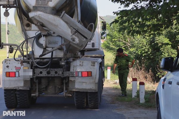 Công an chốt chặn các ngả đường truy bắt 4 phạm nhân trốn khỏi trại giam