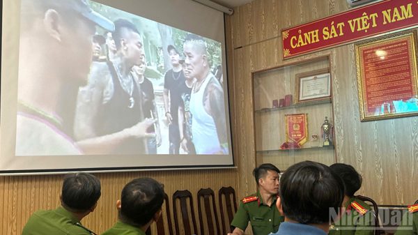 Công an Đồng Nai bắt giữ 11 đối tượng làm phim bạo lực đăng mạng xã hội