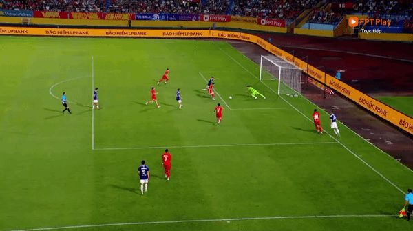 Công an Hà Nội thua trận đầu tiên ở V.League