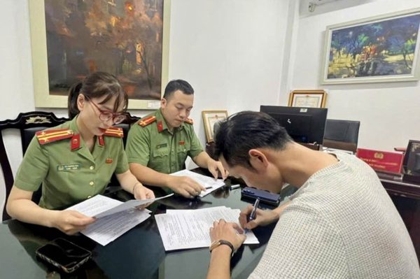 Công an Hà Nội xử phạt đơn vị tổ chức 'chui' cuộc thi Hoa hậu Bản sắc Việt Nam 2026