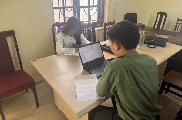 Công an làm việc với admin "Nhóm những người ghét bố mẹ”