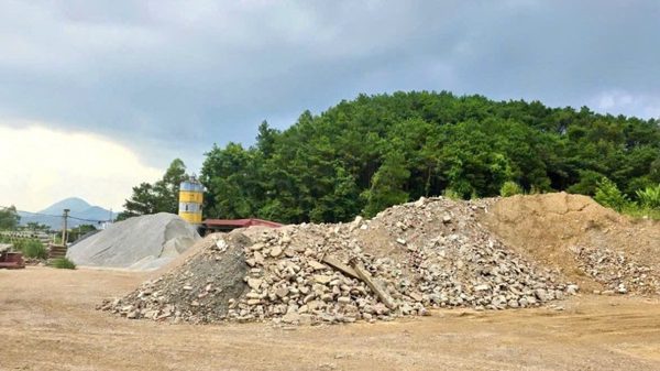 Công an Lạng Sơn khởi tố các bị can có hành vi đổ thải xây dựng trái quy định