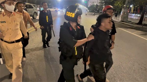 Công an Nghệ An thực hiện cao điểm xử lý nghiêm thanh, thiếu niên vi phạm an toàn giao thông