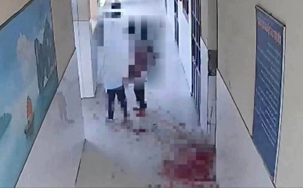 Công an thông tin nguyên nhân nam sinh tấn công làm 5 bạn học bị thương ở TPHCM