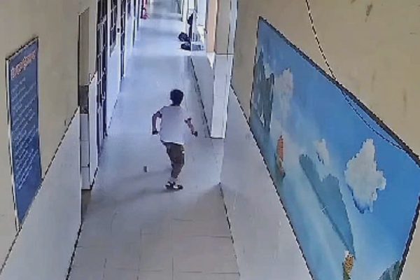 Công an TPHCM thông tin vụ nam sinh tấn công bạn học