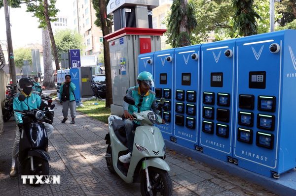 Công chức TP Hồ Chí Minh sẽ chuyển đổi sang xe năng lượng sạch trước năm 2030