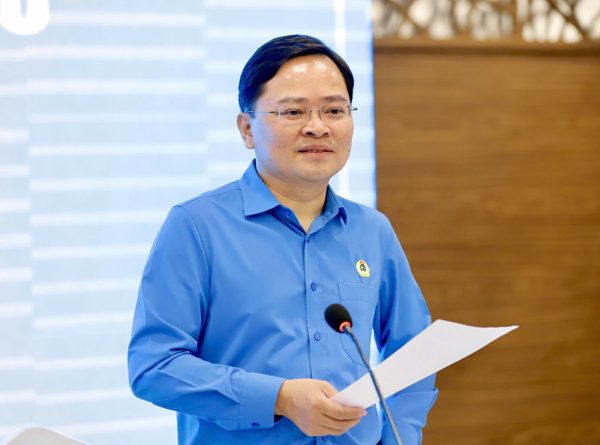 Công đoàn tham gia phát triển lực lượng sản xuất mới, thúc đẩy việc làm