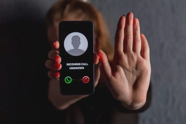 Công khai danh sách đen địa chỉ IP, tên miền phát tán thư rác