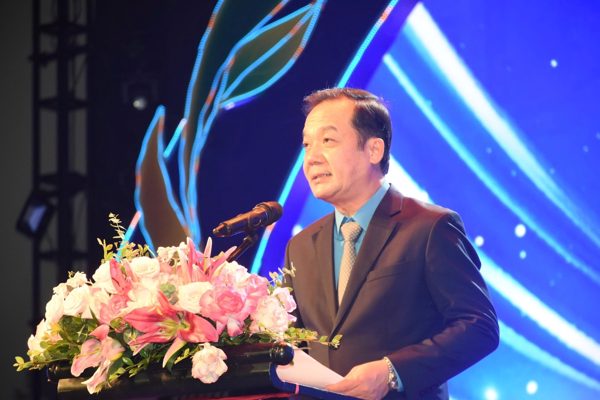 Công nghệ chỉ là công cụ, con người mới tạo ra giá trị