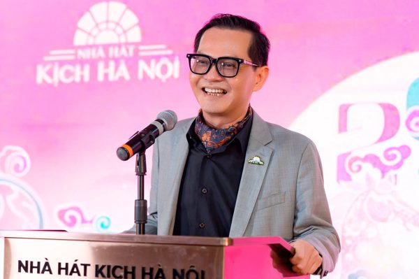 Công nghiệp văn hóa: Khát vọng của NSND Trung Hiếu