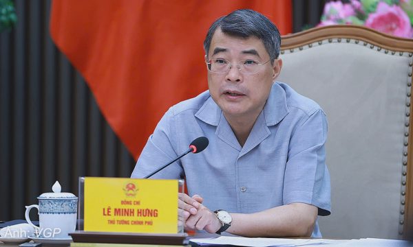 Công trình giao thông chậm tiến độ sẽ bị chuyển vốn