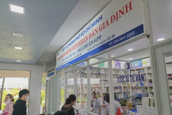 Công ty Cổ phần Dược phẩm Phúc Thiện bị cấm dự thầu 5 năm ở TPHCM