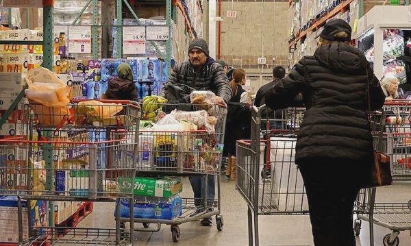 Costco bán lại hàng hoàn như thế nào