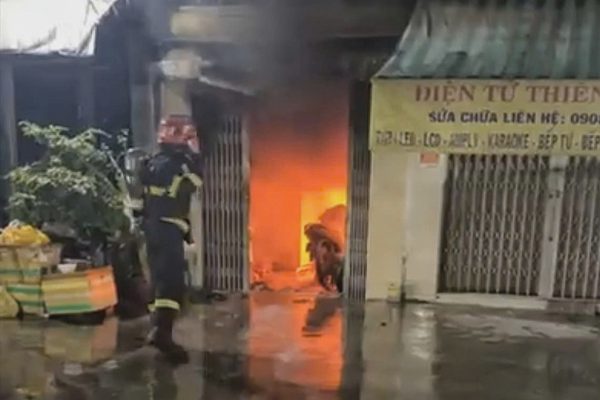 Cụ bà 81 tuổi tử vong khi tìm cách thoát khỏi căn nhà bị cháy ở TPHCM