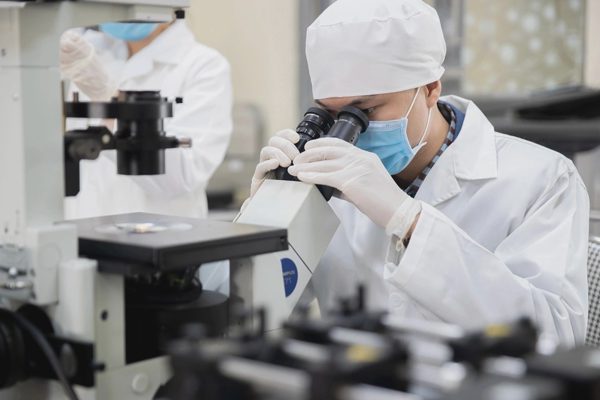 “Cú hích” nào khiến thí sinh đổ xô học ngành STEM?