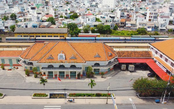 Cử tri đề nghị không di dời ga Nha Trang, tỉnh trả lời ra sao?