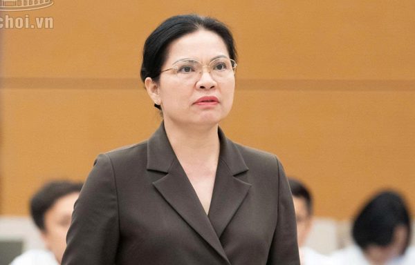 Cử tri ghi nhận việc điều chỉnh tiền lương và phụ cấp công vụ với cán bộ, công chức cấp xã