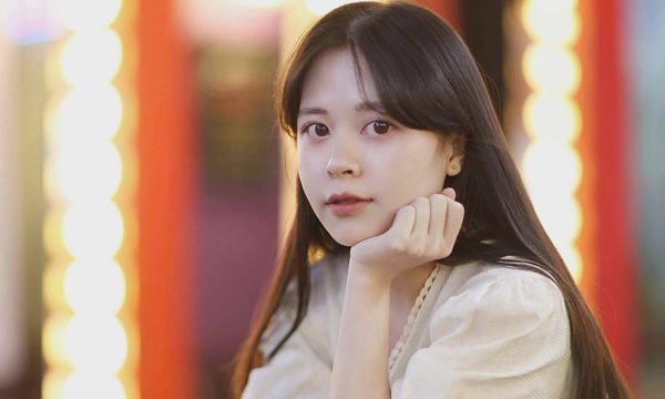 Cú trượt đưa cô gái Việt thành điều dưỡng ngoại đầu tiên ở bệnh viện Hàn Quốc
