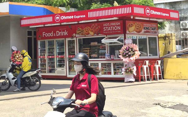 Cửa hàng tiện lợi Ohmee Trung Quốc trong trạm xăng Petrolimex: Có lợi cả đôi đường?