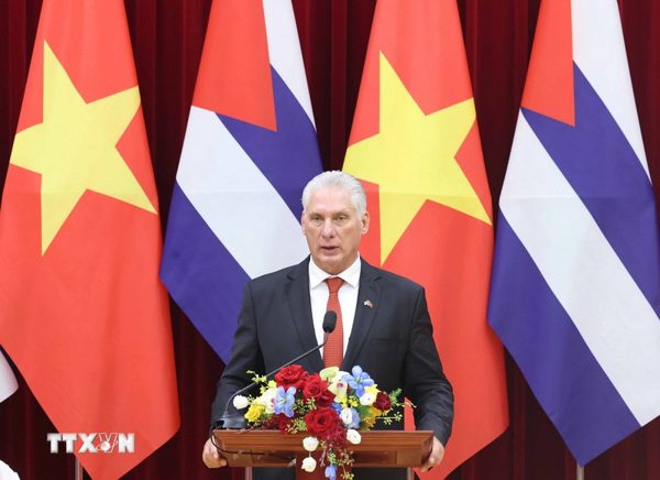 Cuba ca ngợi Việt Nam là tấm gương trong xây dựng chủ nghĩa xã hội