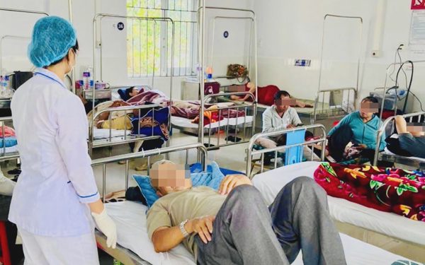 Cục An toàn thực phẩm yêu cầu khẩn trương điều tra nguyên nhân vụ ngộ độc bánh mì ở Gia Lai