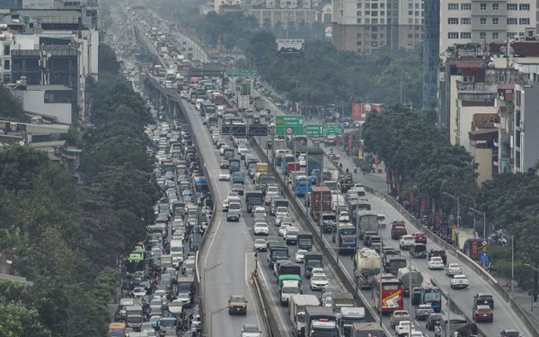 Cục CSGT đề xuất bỏ làn khẩn cấp ở đường vành đai 3 trên cao, cho xe chạy 3 làn mỗi chiều