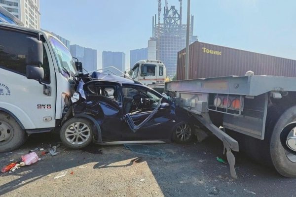 Cục CSGT: Giữ khoảng cách an toàn trên cao tốc không phải "làm khó tài xế"