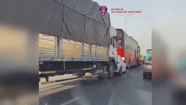 Cục CSGT làm rõ về khoảng cách an toàn sau các vụ tai nạn liên hoàn
