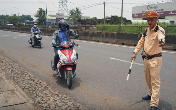 Cục CSGT phát động cung cấp hình ảnh vi phạm trên quốc lộ 1 qua Đồng Nai, bảo mật tên người phản ánh