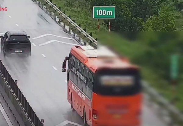 Cục CSGT: Quy định giữ khoảng cách an toàn không nhằm làm khó tài xế