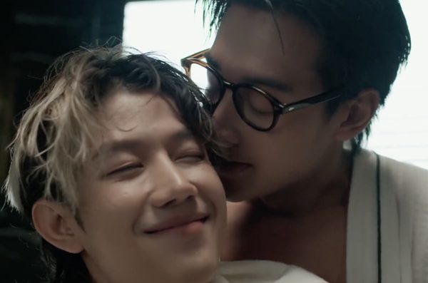 Cục Điện ảnh yêu cầu gỡ ngay phim 18+ có cảnh tình dục kéo dài